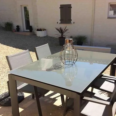 Logement Entier Au Bord De La Charente Апартаменты Рошфор