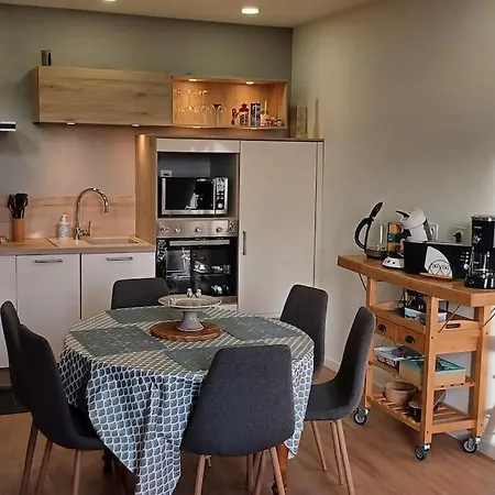 Logement Entier Au Bord De La Charente Рошфор